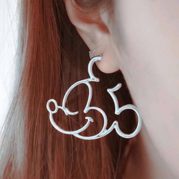 NWT Mickey Earrings-Silver Color - Picture 1 of 2